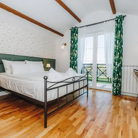 Alegria - Serbia, * Topola